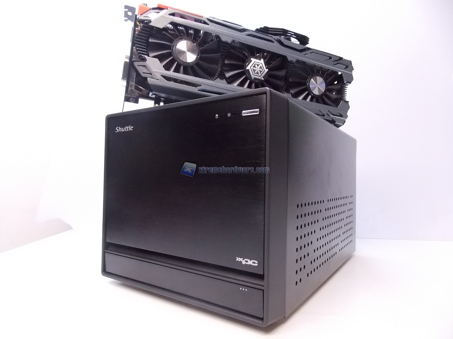 1070 Ichill X4 00005